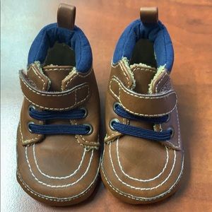 Baby hiking boots. Soft sole NWOT